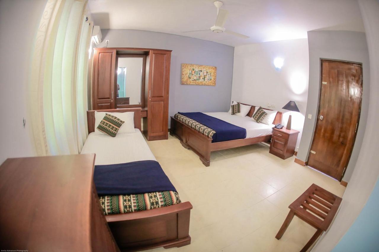 Funk Bunk - Mount View Lodge Kandy Exterior foto