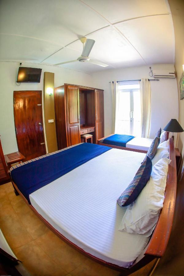Funk Bunk - Mount View Lodge Kandy Exterior foto