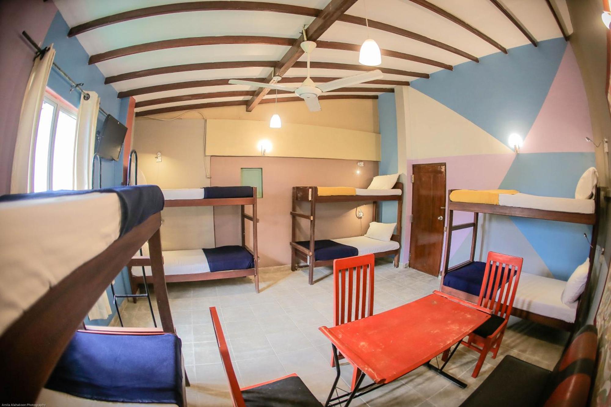 Funk Bunk - Mount View Lodge Kandy Exterior foto